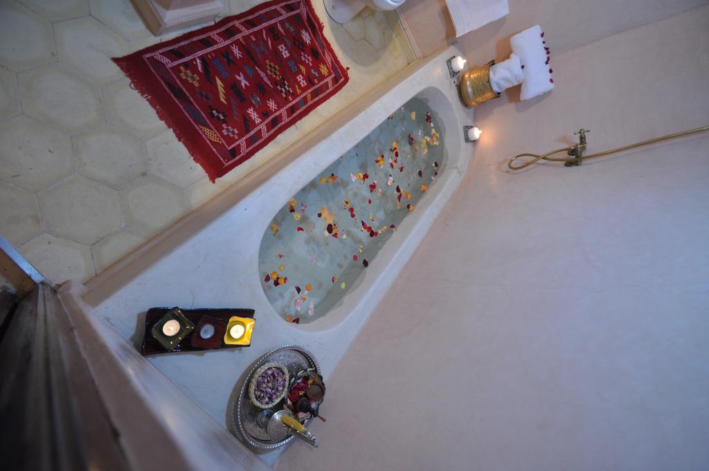Riad La Famille Marakeş Dış mekan fotoğraf